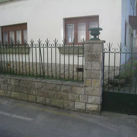 Vivienda Vacacional La Xana Prázdninový dům Llanes