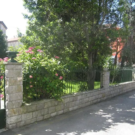 Vivienda Vacacional La Xana Prázdninový dům *